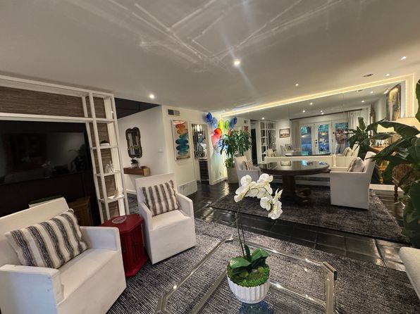 166 Elizabeth Rd APT D