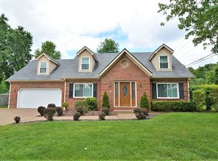 8636 Copperfield Dr, Evansville, IN 47711