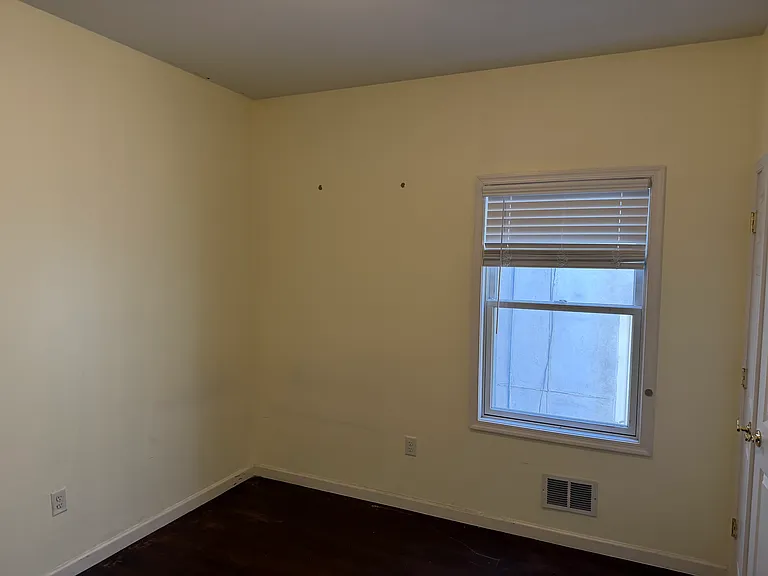 43 Ravine Ave #1 — Photo 16