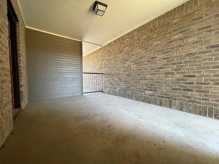 1226 Baylor Ave #121 — Photo 6