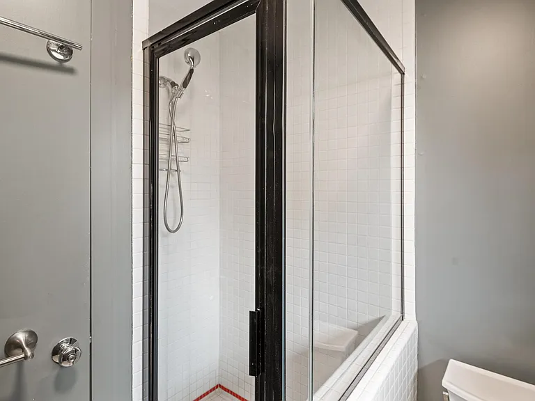 175 Ruggles Ave #1 — Photo 31