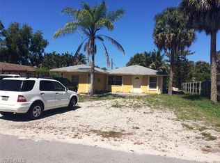 5237 Gilchrist St, Naples, FL 34113