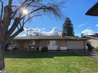 208 Autumn Rd, Madera, CA 93637