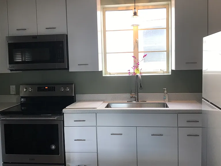 14 Vulcan St — Photo 5