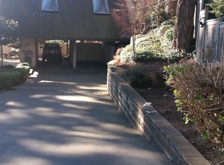 9607 SE 61st Pl, Mercer Island, WA 98040