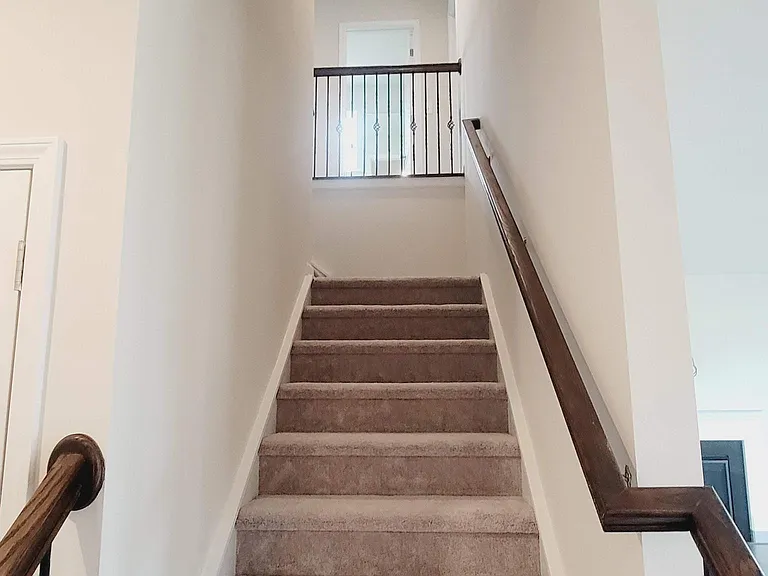 18124 New Mark Ave — Photo 7