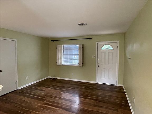 4th image of 4601 Avenue G #A