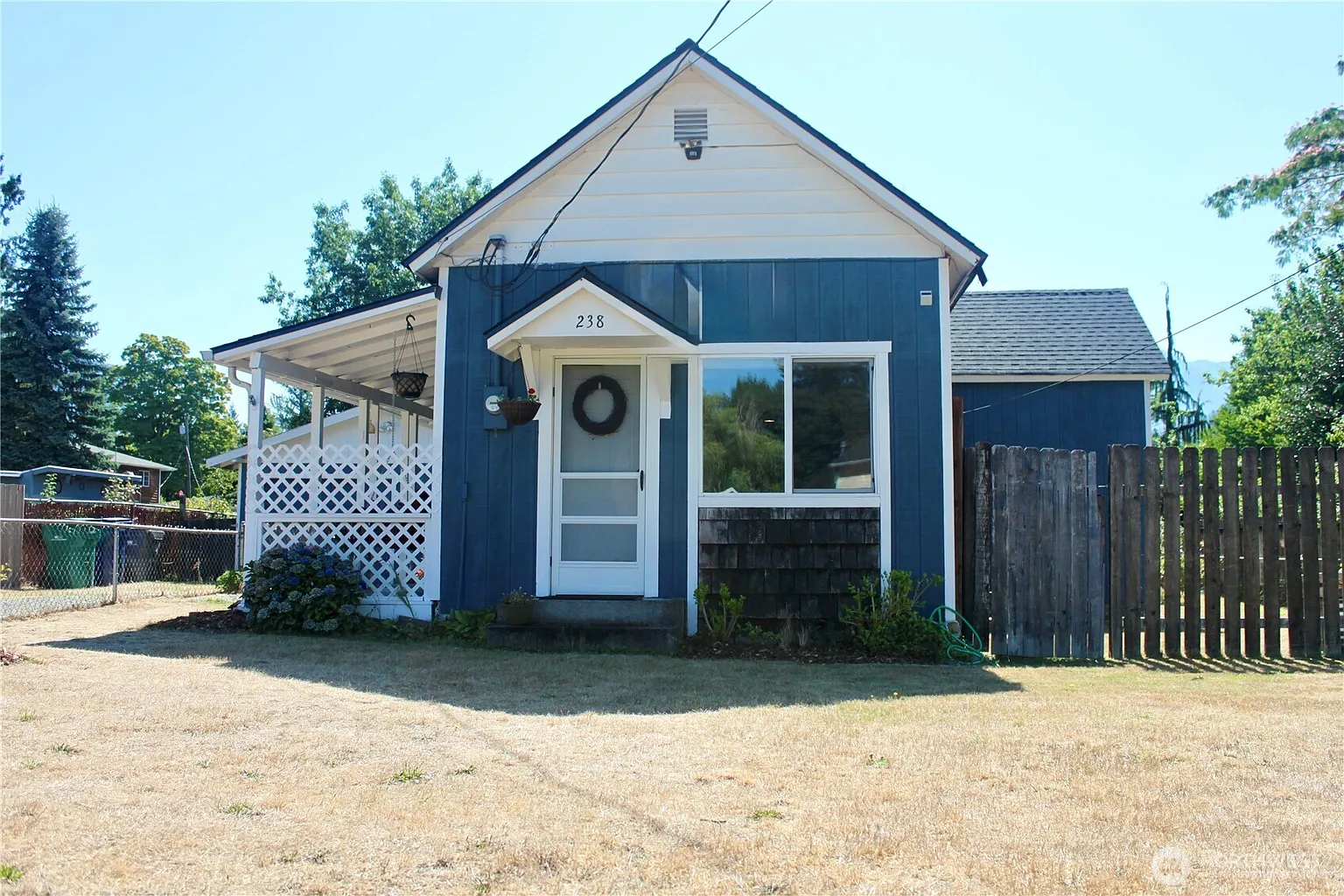 238 2nd Street photo 1