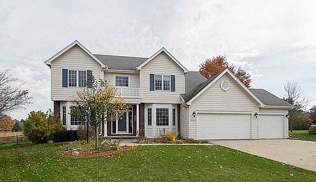1st image of 8400 Blackstone