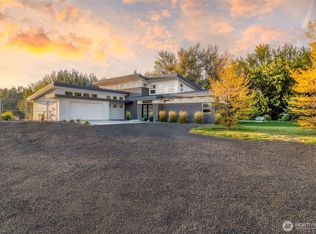 92 SW Doans Ln, College Place, WA 99324