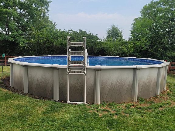 3rd image of 10359 Lynchburg Dr