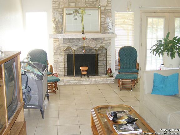 4th image of 5706 Green Manor St