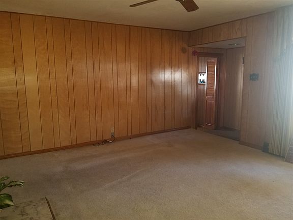 4th image of 815 N 10th St