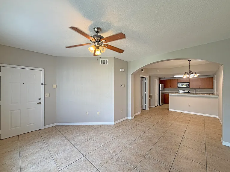 138 SW Peacock Blvd #20-106 — Photo 4