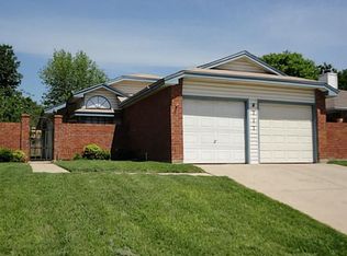 4711 Poppy Dr E, Fort Worth, TX 76137
