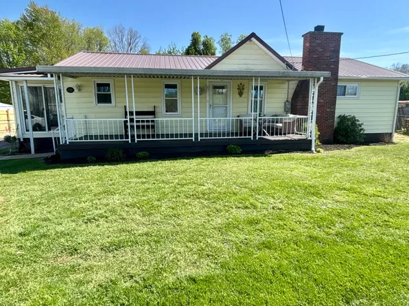 133 Wood Rd, Fayetteville, WV 25840