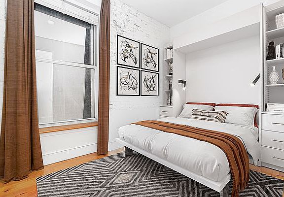 5th image of 13 E 30th St APT 5