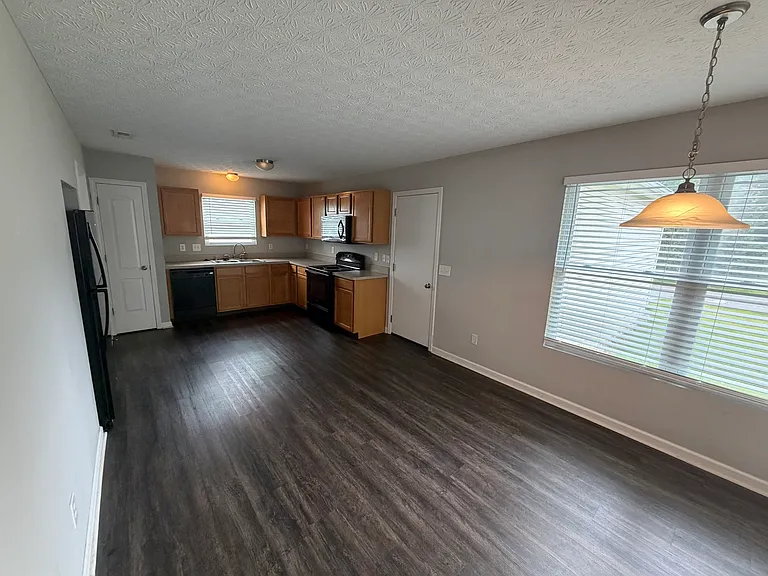 9335 Polaris Green Dr — Photo 7