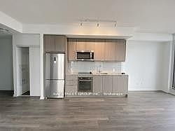 4th image of 38 Manor Rd E #2304