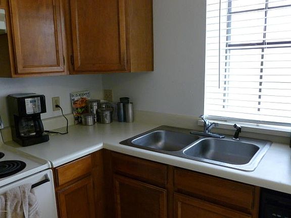 3rd image of 5704 E Aire Libre Ave Unit 1021