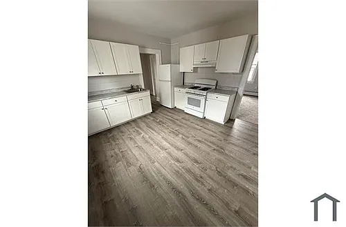 46 Wright St #2 Photo 1