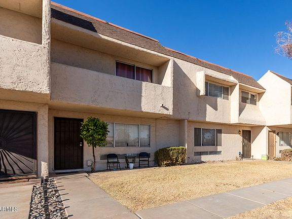 2nd image of 944 S VALENCIA -- #3