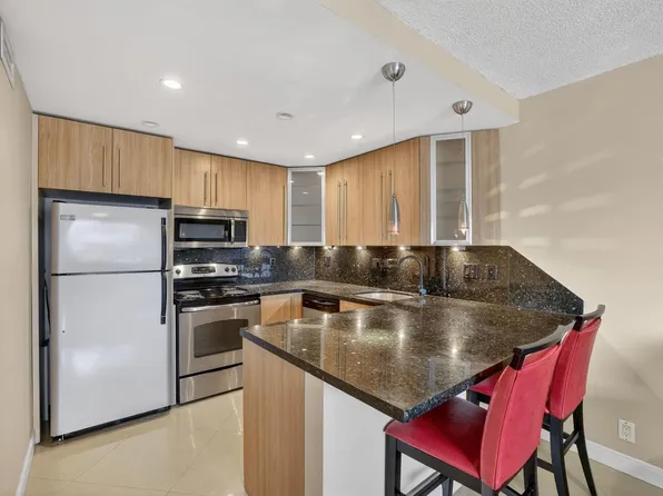 2900 NE 30th St #A4, Fort Lauderdale, FL 33306