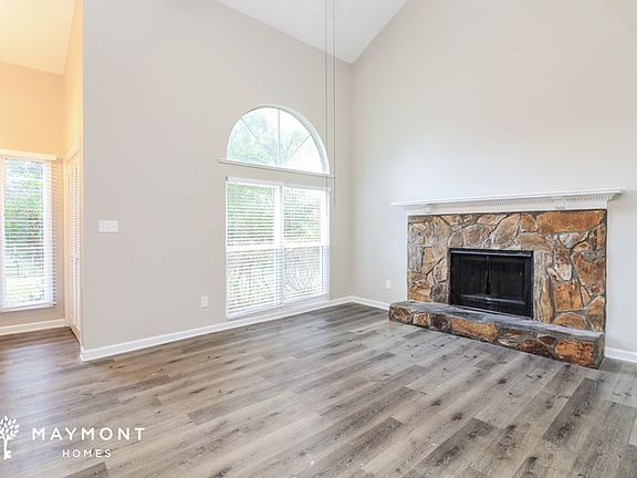 4th image of 3078 Jessica Dr