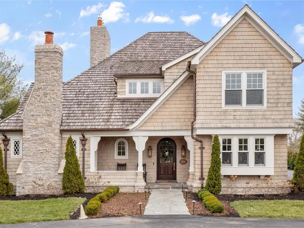 1926 S Mason Rd, Saint Louis, MO 63131