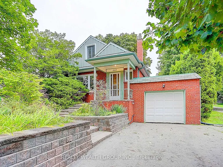 460 Main St — Photo 1