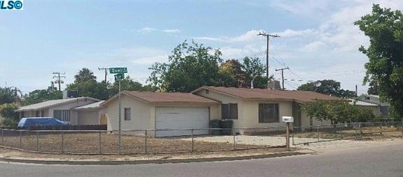 2nd image of 2533 N Quail Dr