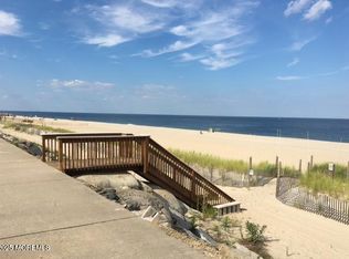 1201 Ocean Ave APT 72, Sea Bright, NJ 07760