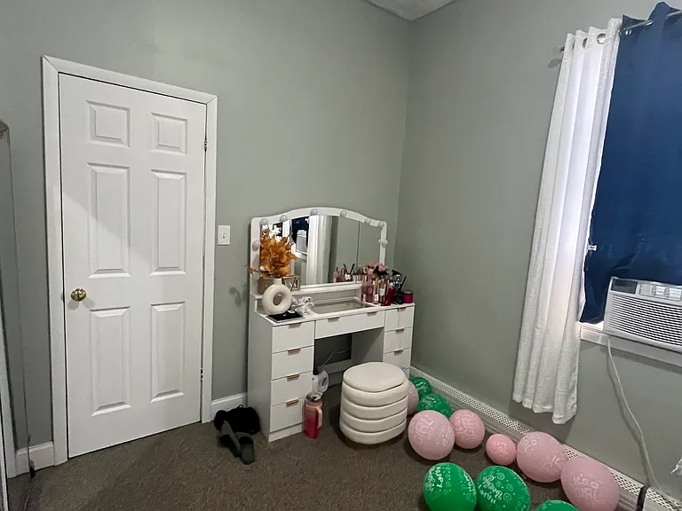 bedroom 2, other side
