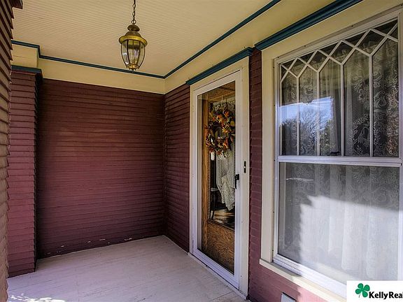 4th image of 2602 S 32nd Ave