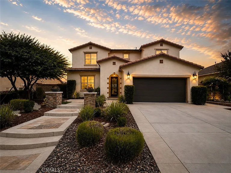 24570 Hidden Hills Dr — Photo 2