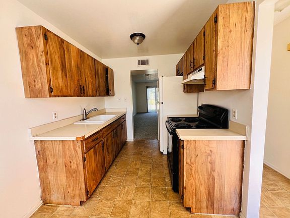 5th image of 2192 Knox McRae Dr APT I