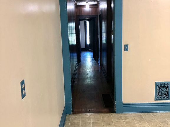 4th image of 1043 Garvin Pl APT 2