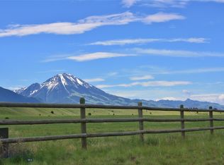 25 Chicory Rd, Livingston, MT 59047