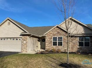 1143 Williams St, Findlay, OH 45840