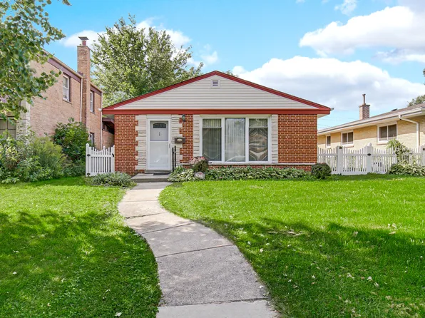 3829 Birchwood Ave, Skokie, IL 60076