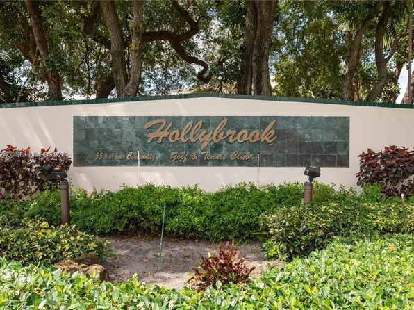 8900 Washington Blvd APT 405A, Pembroke Pines, FL 33025