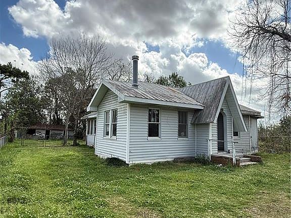 3rd image of 164 Long Bridge Rd