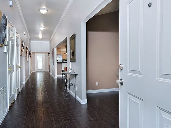 5th image of 6530 Mammoth Ave
