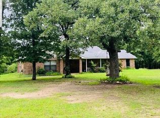 5000 S Preston Rd, Tishomingo, OK 73460