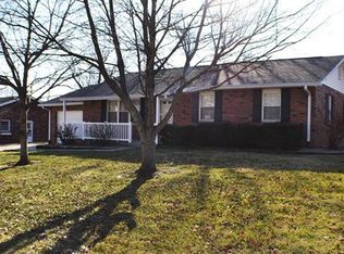 49 Lea Dr, Fairview Heights, IL