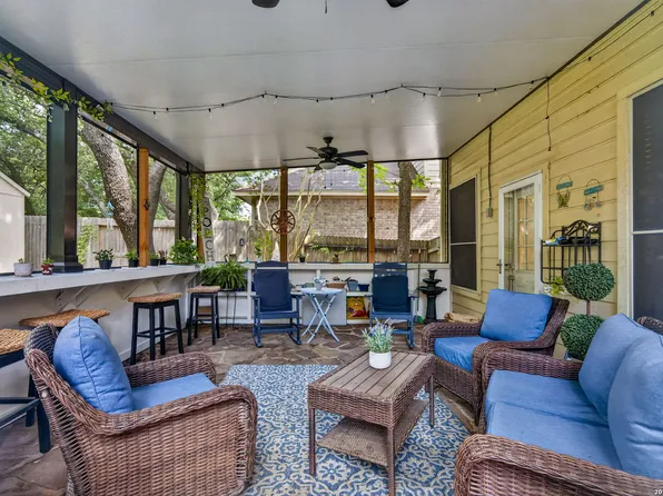 9030 BRAE RIDGE DR, San Antonio, TX 78249