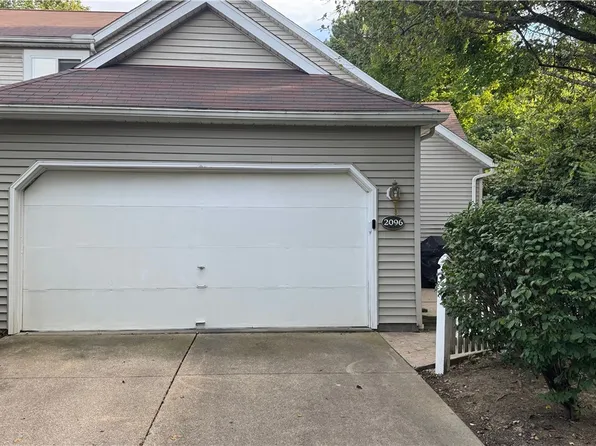 2096 Hidden Hollow Ln, Akron, OH 44313