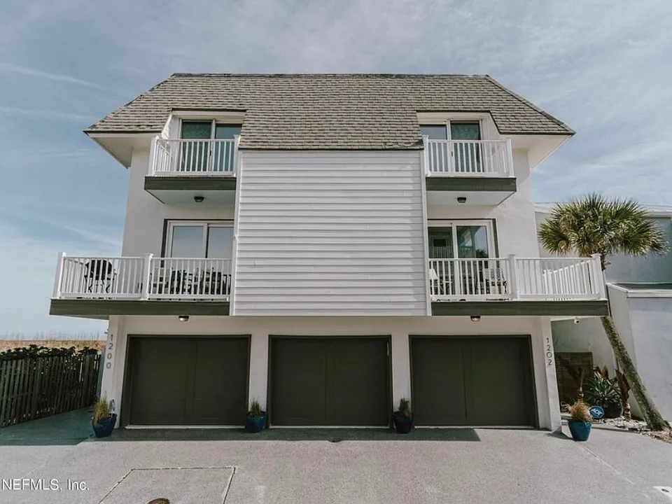 1200 Ocean Front