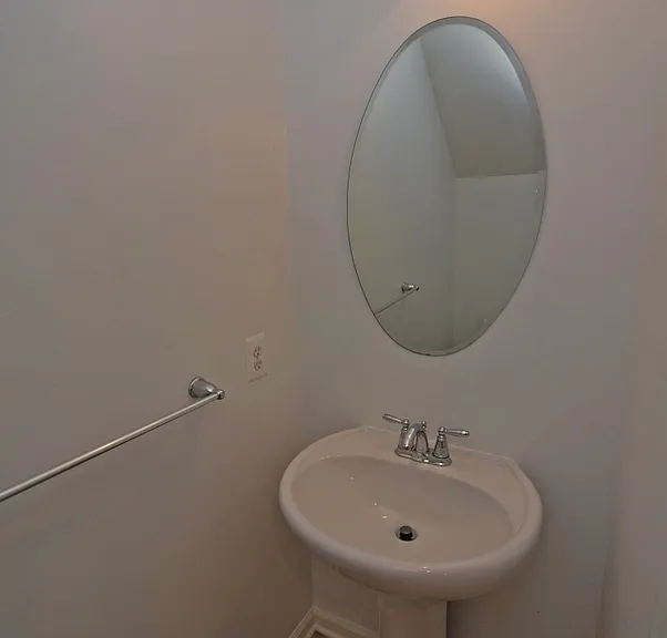 1310 Cheswick Ln — Photo 19