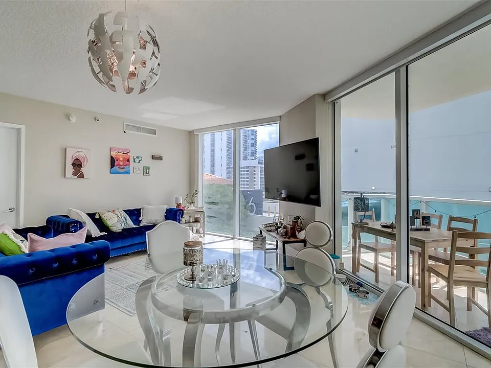 150 Sunny Isles Blvd #601